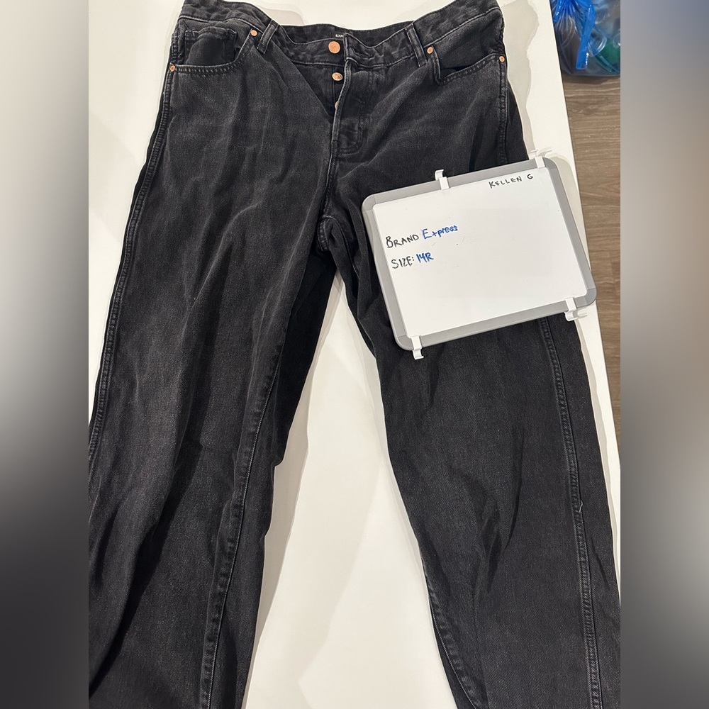 Express NWOT Size 14R Relaxed Straight Low Rise Black Jeans